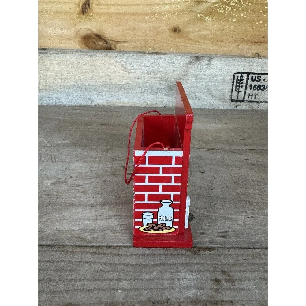 Vintage 3D Christmas Ornament Santa In Chimney Scene Dakin,inc Product Of Taiwan